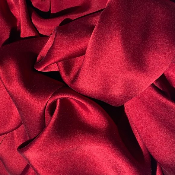 Gorgeous Urban Zen (Donna Karan) Sleeveless Draped Dark Red Silk Charmeuse Dress - Picture 15 of 15
